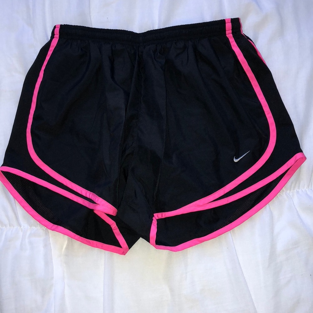 Nike tempo shorts